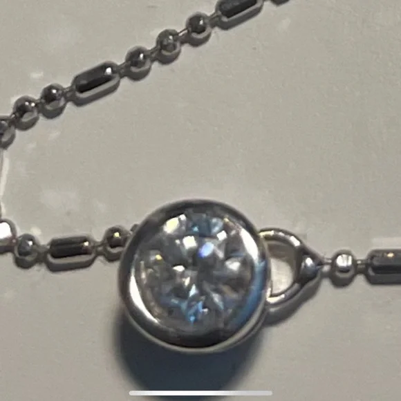 💕Sale 18k WG Diamond Chain💕